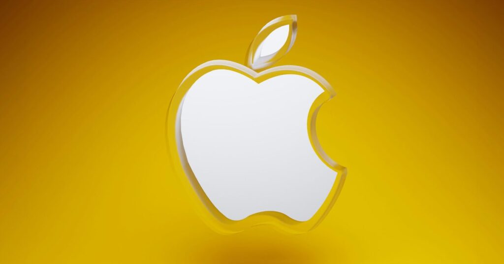 analysts believe apple taking a highly unusual step to double mac user base.jpg
