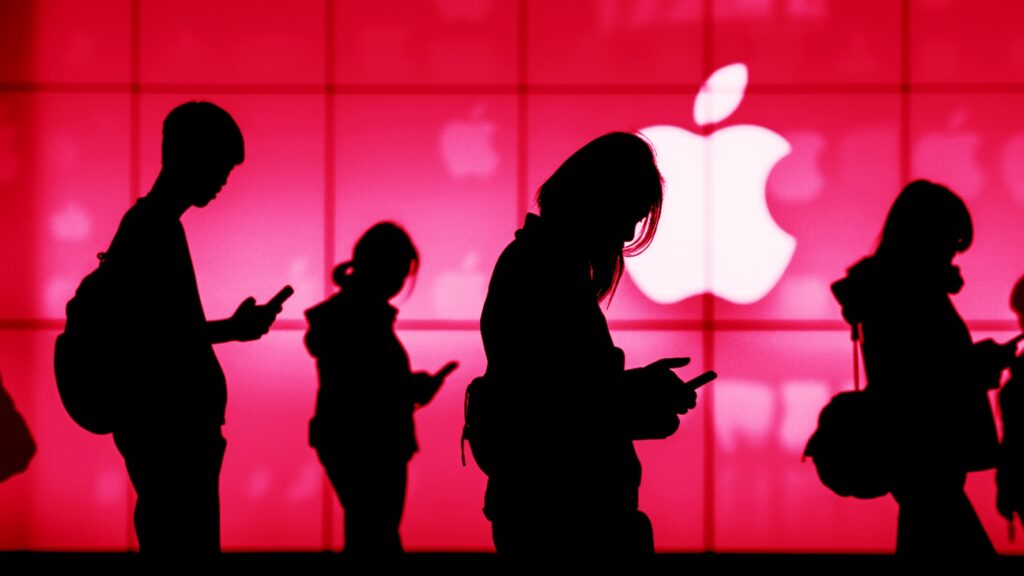 Apple blocked over $11 billion in App Retailer fraud in 6 years apple headpic.jpg