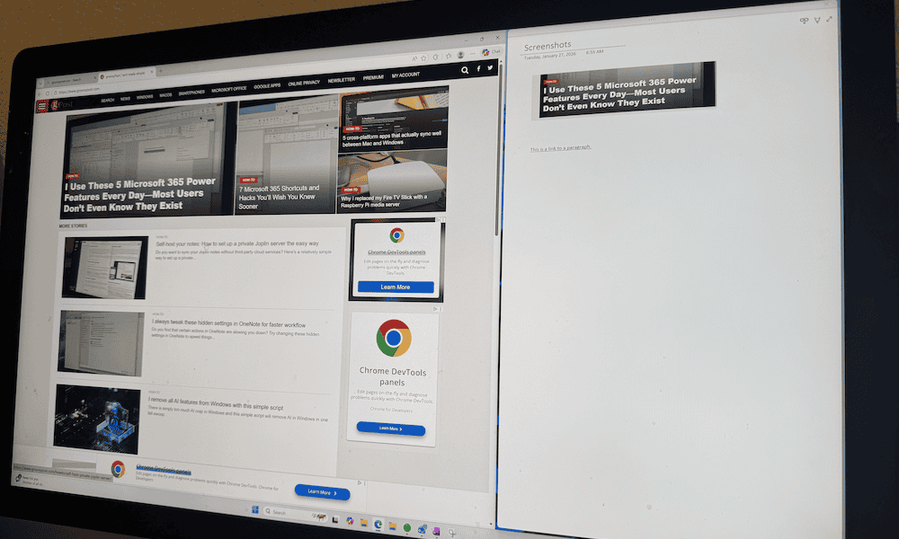 onenote docked next to microsoft edge on a desktop computer.png