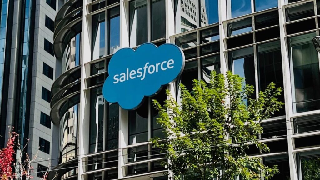 salesforce logo e1672835031758.jpg