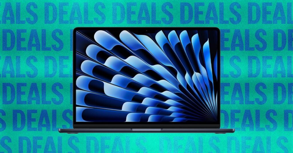 the m5 macbook air returns to its lowest price since being launched.jpg