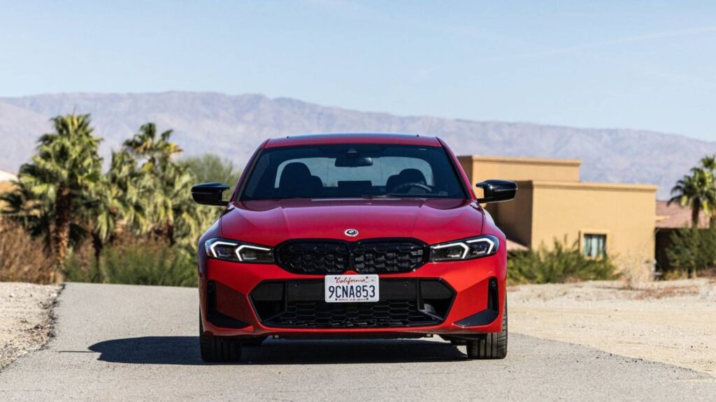 bmw m340i us version 2023 1280 909807eeb45176bbb4df32c4c087d66b31.jpg