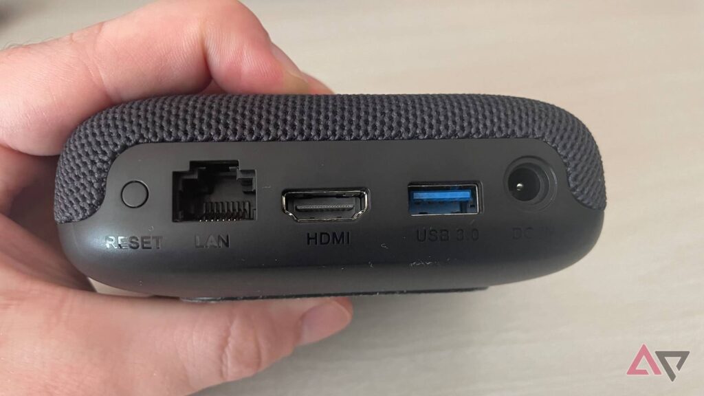 onn 4k pro rear ports 1 1.jpeg