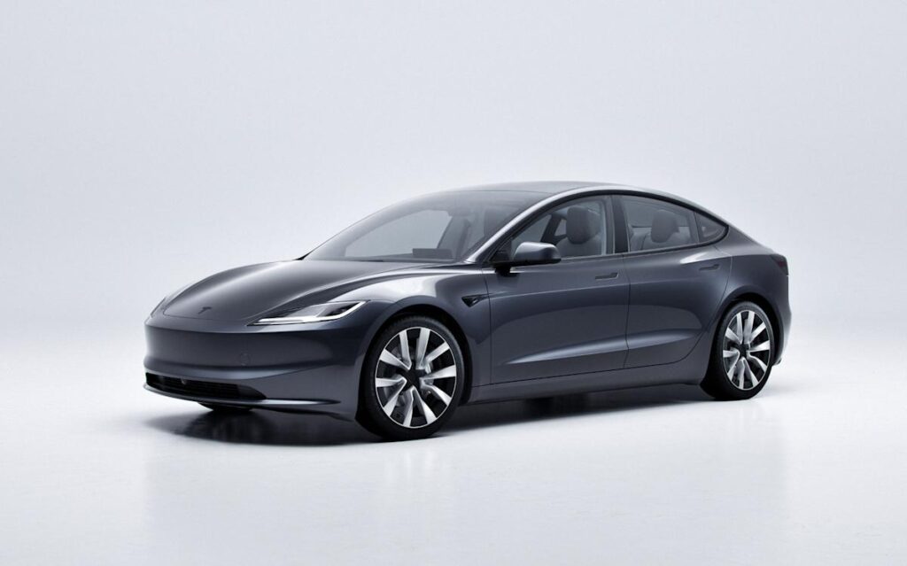 tesla model3 premium 6908.jpg