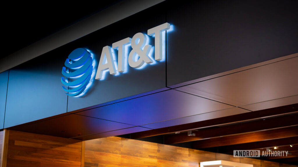 att warns of router shortages fcc responds with limited one year.jpg