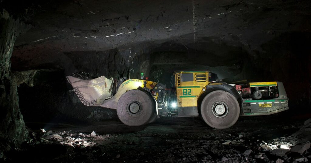 apple faces criminal complaints over congo conflict minerals.jpg