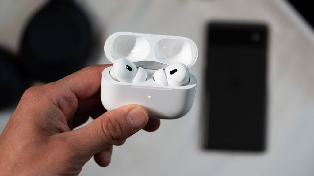 apples camera equipped airpods take a big step toward launch.jpg