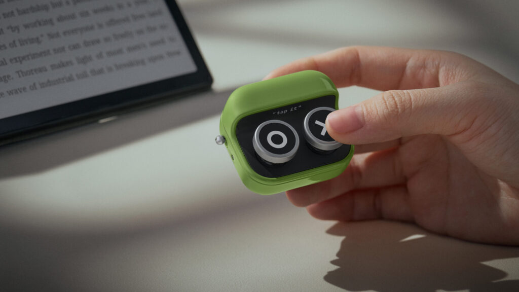 boox just added the one accessory kindle users keep begging.jpg