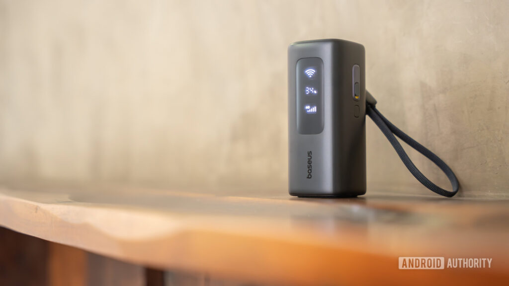 baseus energeek gx11 mifi power bank hands on power bank and.jpg