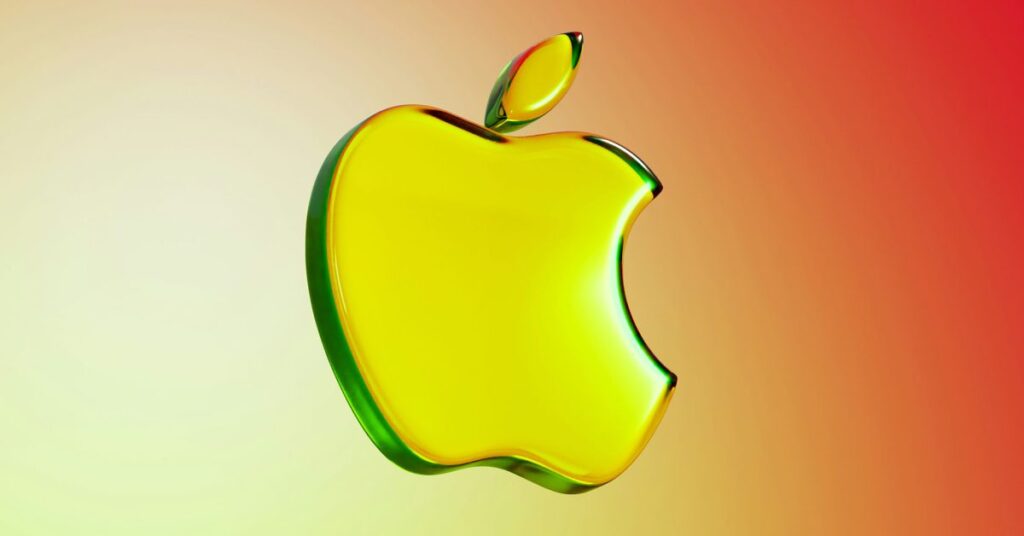 mac hardware is great but macos 26 is a disaster say pundits.jpg