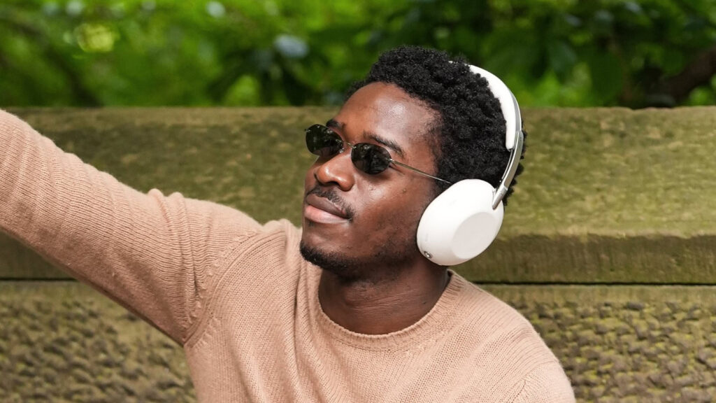 Want some other peek at Sony's tremendous top rate headphones? This leak has you lined need another peek at sonys super premium headphones this leak.jpg