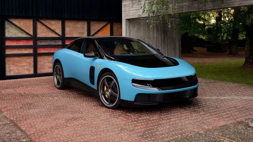 the ferrari luce is using samsung phone tech in a.jpg
