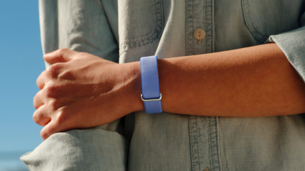 why no gps on the fitbit air is an instant.jpg