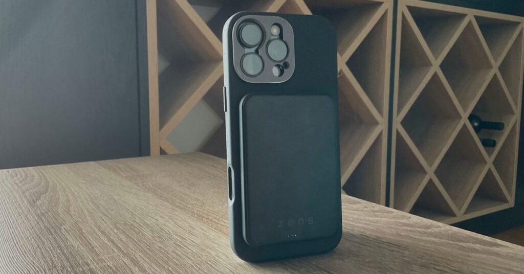 zens semi solid state powerbank.jpg