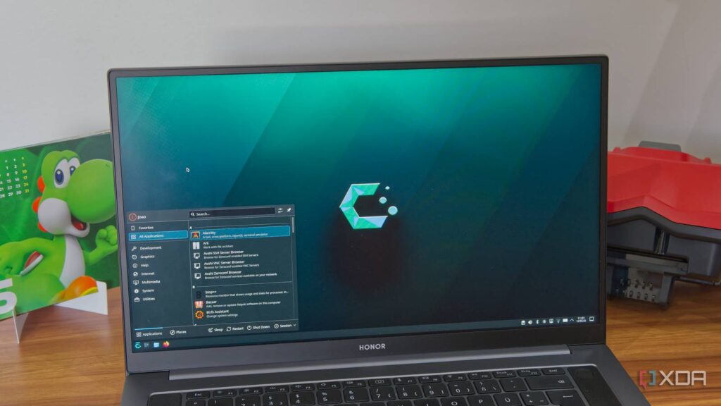 cachyos laptop.jpg