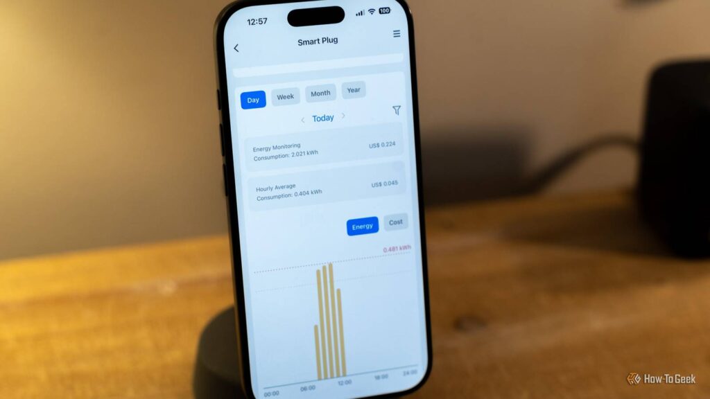 iphone showing meross mss315 daily energy monitoring chart for the smart plug.jpg