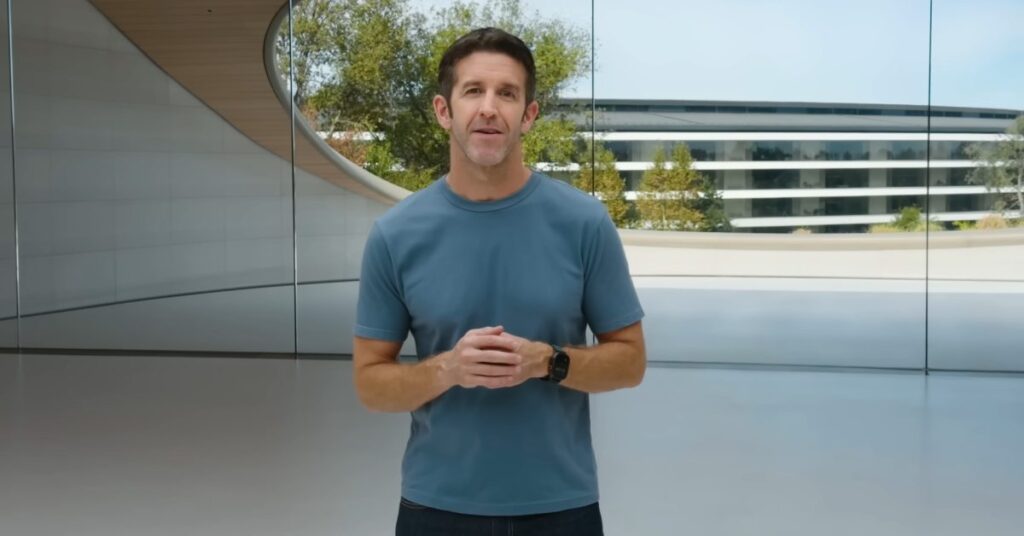 john ternus apple park.jpg