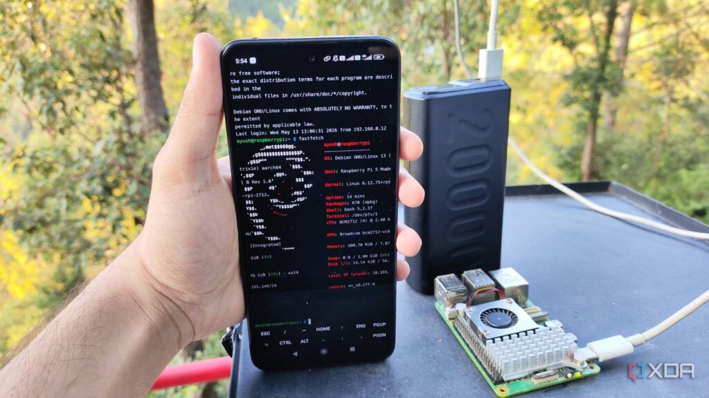 raspberry pi pocket server 6 1.jpg