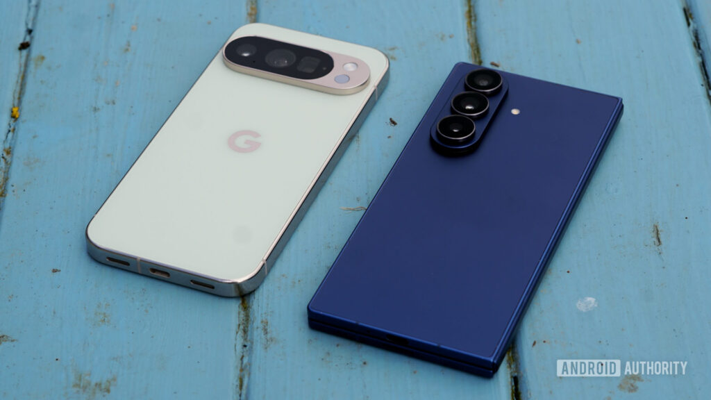 5 explanation why I nonetheless use a Samsung telephone as an alternative of a Pixel 5 reasons why i still use a samsung phone instead.jpeg