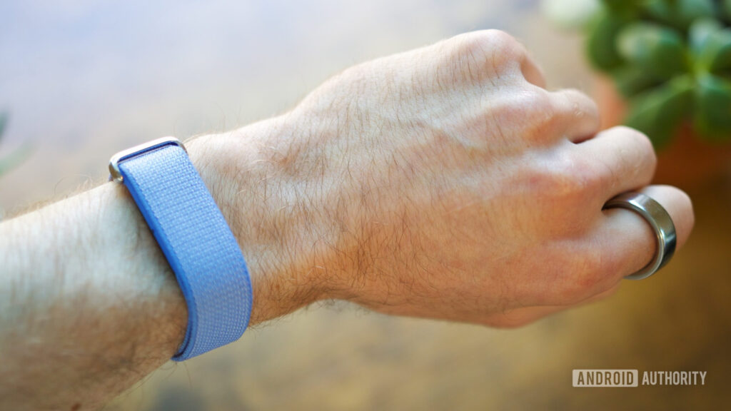 early fitbit air buyers are already facing accuracy issues.jpg