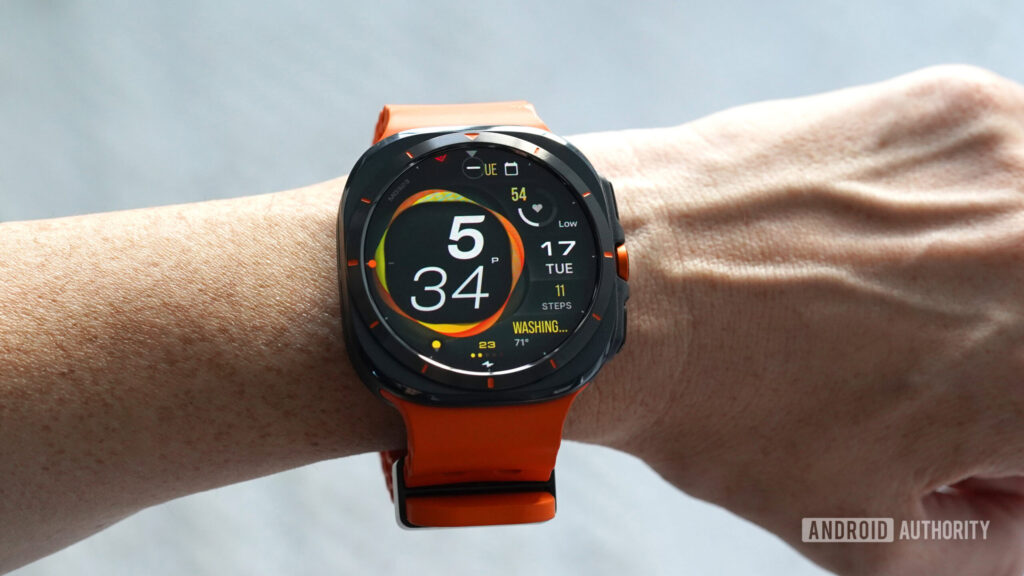 galaxy watch 9 ultra 2 and galaxy a27 inch closer.jpg