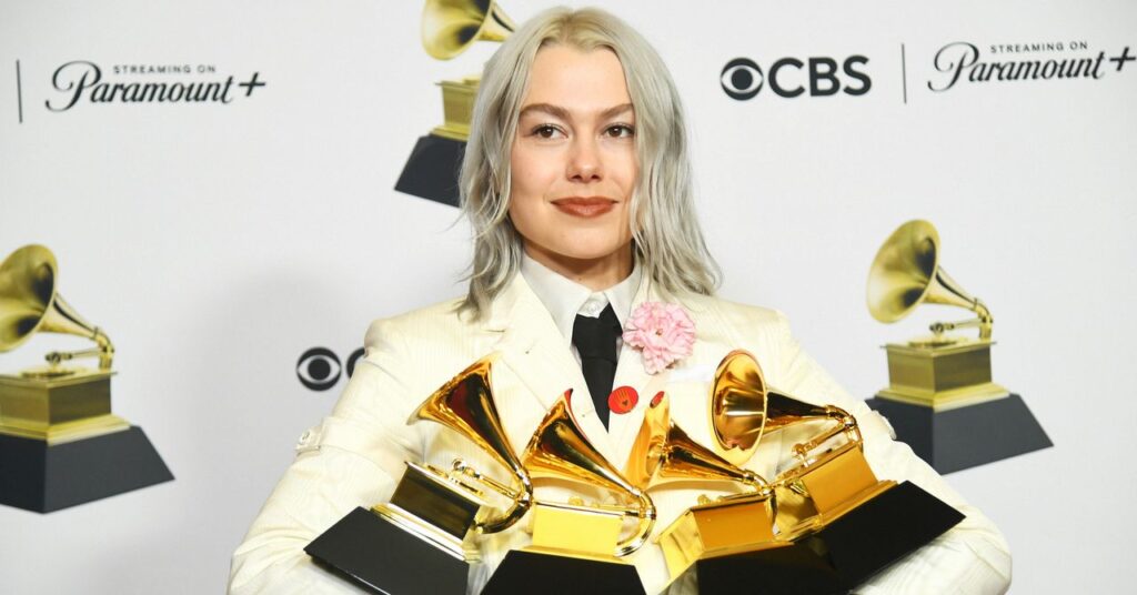 phoebe brdgers analog album culture 1986822079.jpg