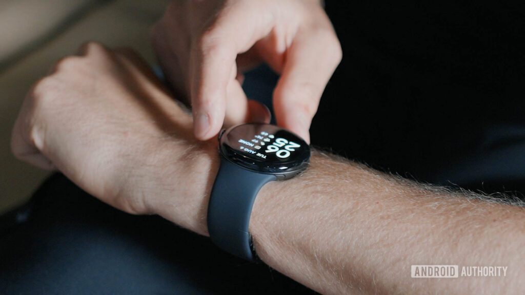 pixel watch tweaks incoming calls ui — what to know.jpg