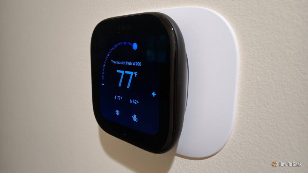 angled view of an aqara thermostat hub w200.jpg