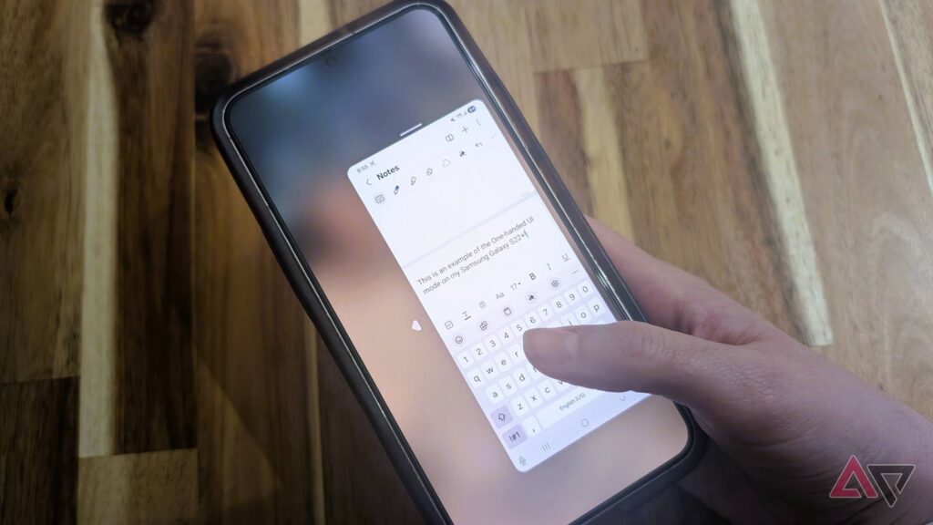 The hidden Android show choice that absolutely fastened my one-handed texting fight copyofonehandeduipic.jpg