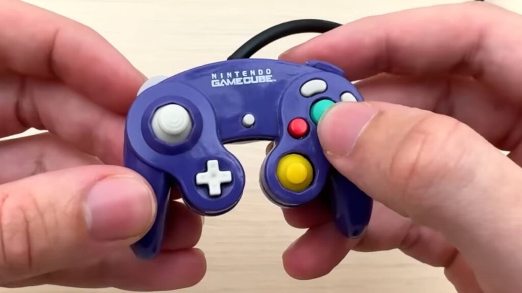 Anyone grew to become a GameCube keychain into a real operating controller with an RP2040 gamecube playable keychain featured.jpg