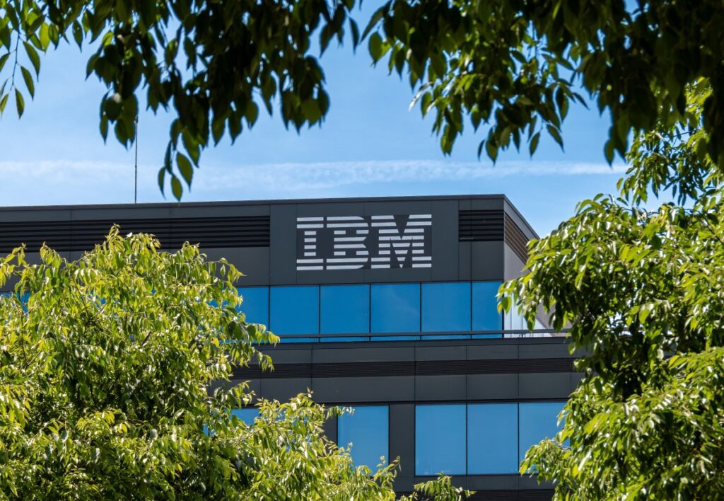 ibm logo office.jpg