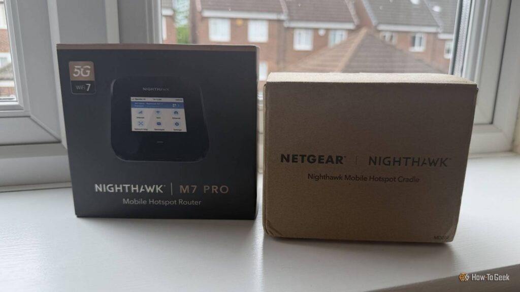netgear nighthawk m7 pro hero.jpg